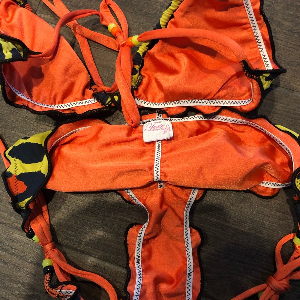 Bikini set - Picture 2 of 2